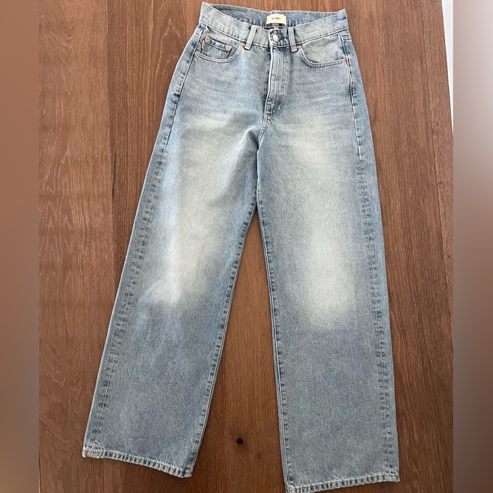 Classic Light Blue Women's Jeans